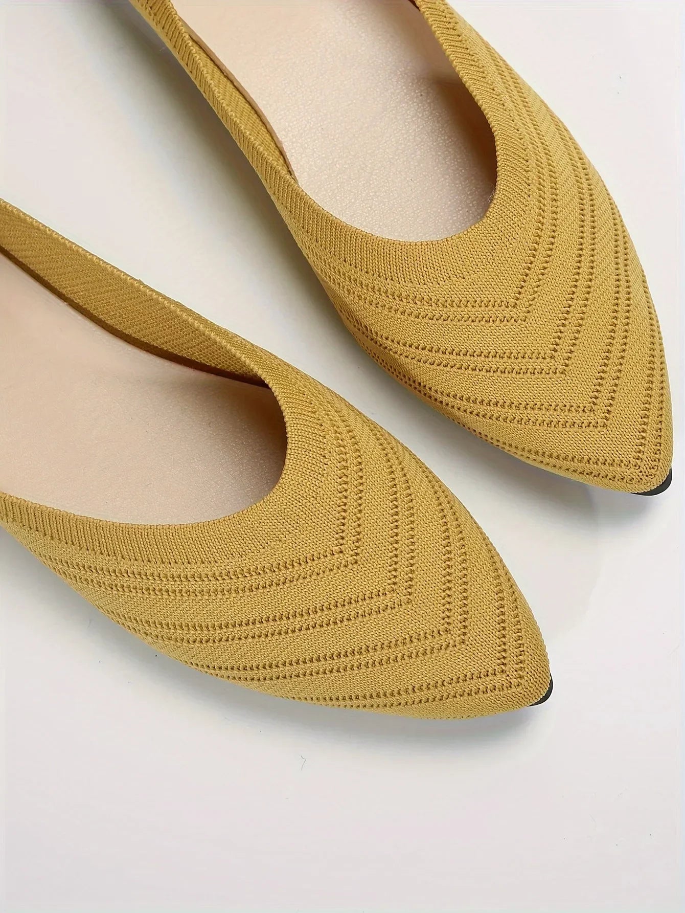 Pointed Toe  Knitted Breathable Ballet Flats