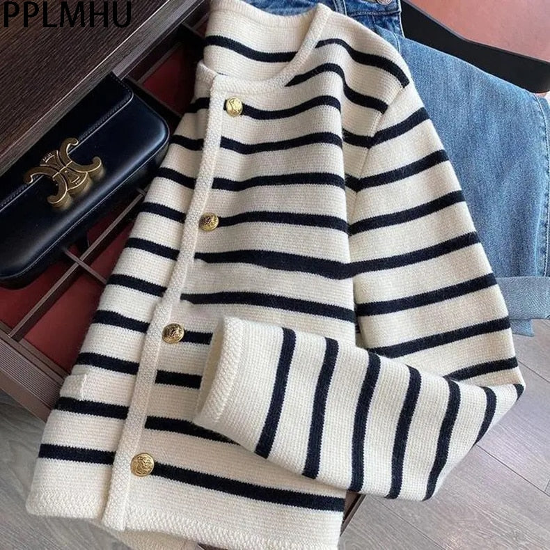 Women Striped Knitted Cardigan