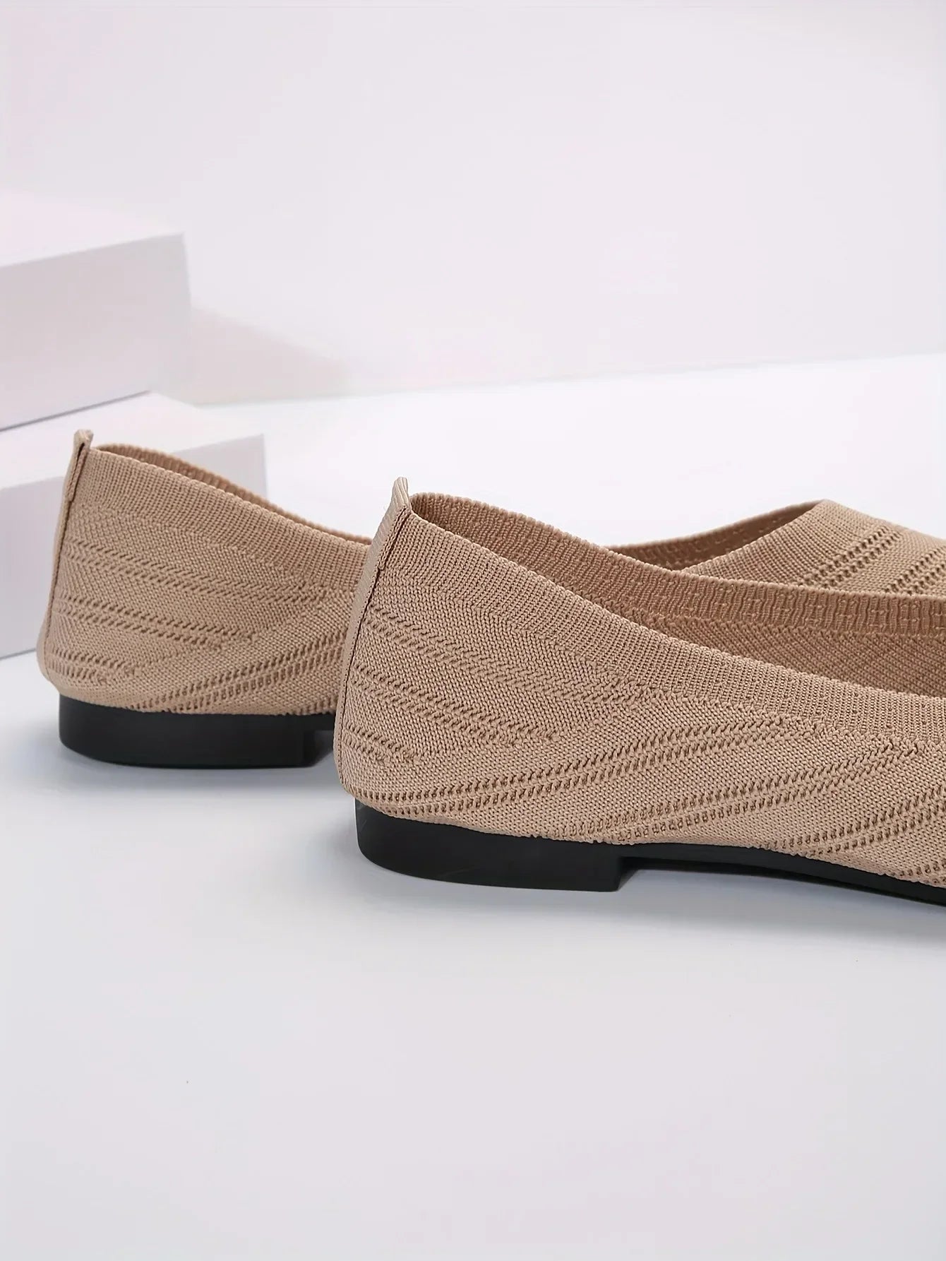 Pointed Toe  Knitted Breathable Ballet Flats